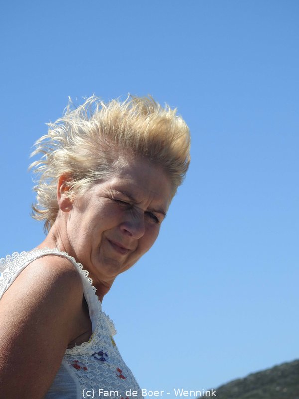 191031_132910-Windkracht 6 bij Kaap de Goede Hoop..jpg